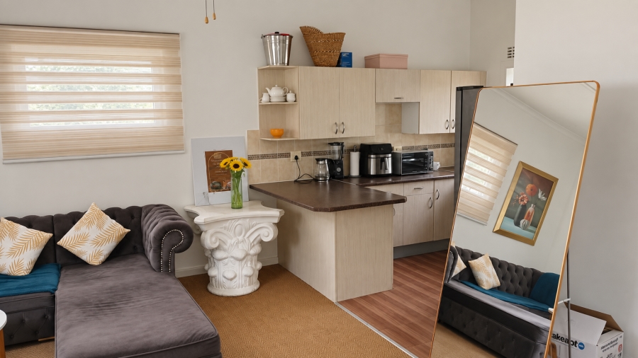To Let 1 Bedroom Property for Rent in Beacon Bay Eastern Cape